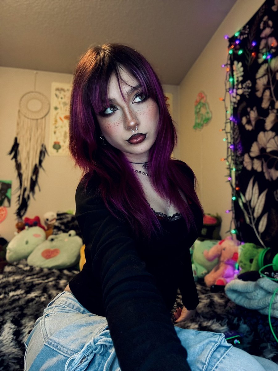 dak◡̈🐸🫑 tweet media