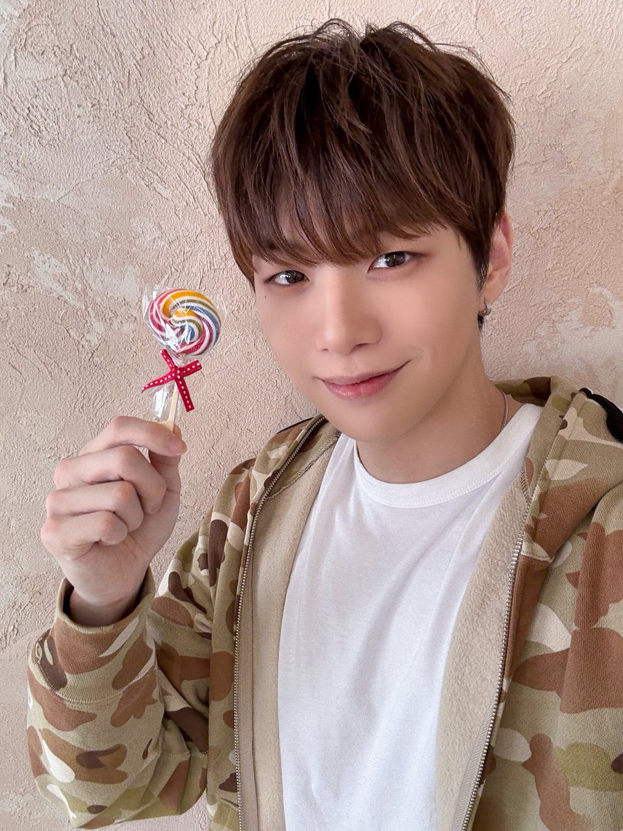 강다니엘(KANGDANIEL) tweet media