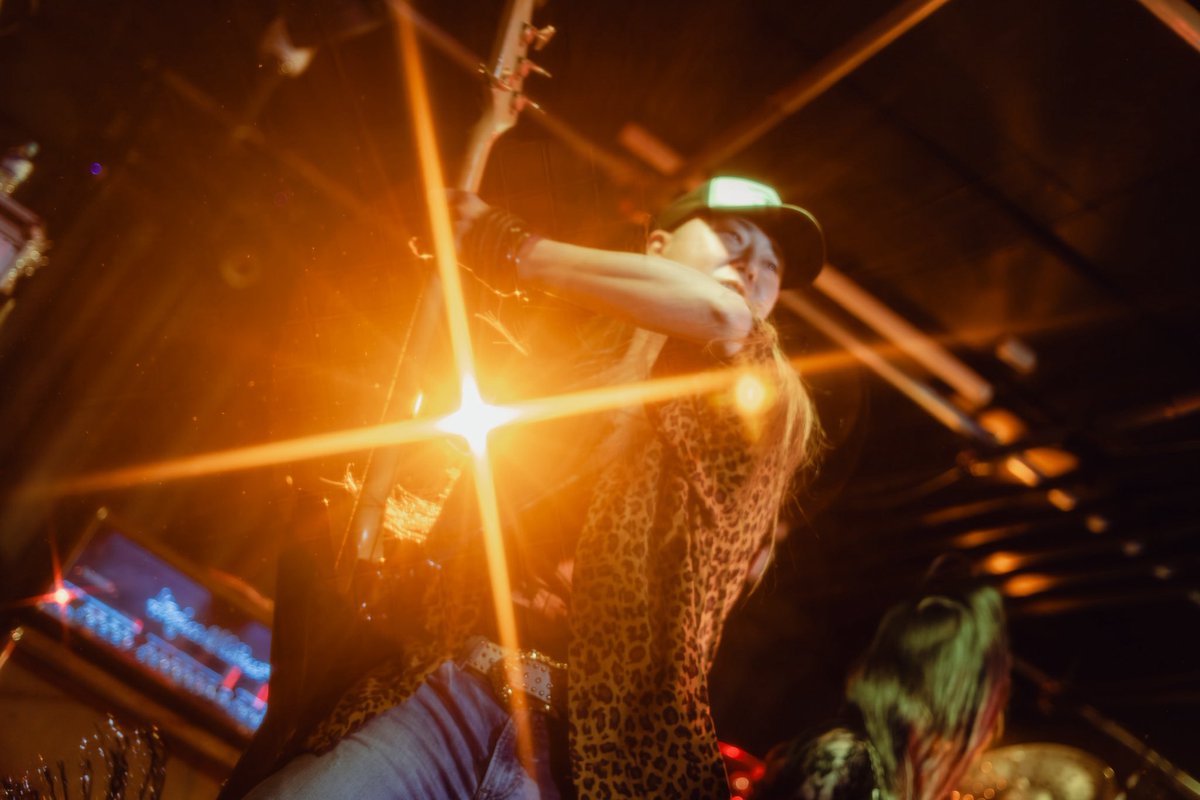 OSAKA_YOHOHO's tweet photo. 【拡散希望】
🔥本日AMAGASAKI BASSにてライブ🔥
🌟A's Shin生誕記念LIVE🌟
〜お前もアニヲタにしてやろうか!〜
🕰️よほほの出番は17:45🕰️
#よほほ
#STICKYSWEET
#GlaD
#XYZ
#A’s
【Photo: @yu_delay 】 https://t.co/q5uO08QG3i
