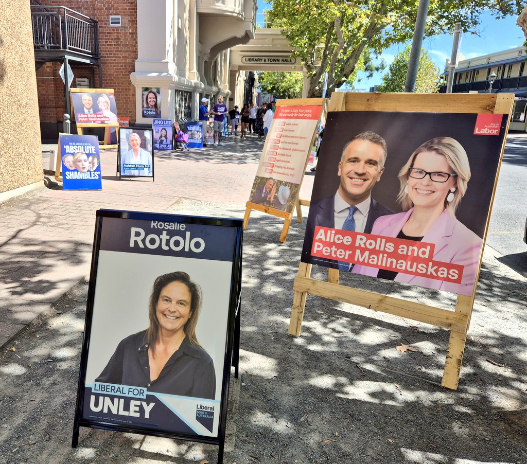 MichaelSmyth_'s tweet image. The only shame about voting early is no snags.. #SADecides #saparli #Adelaide