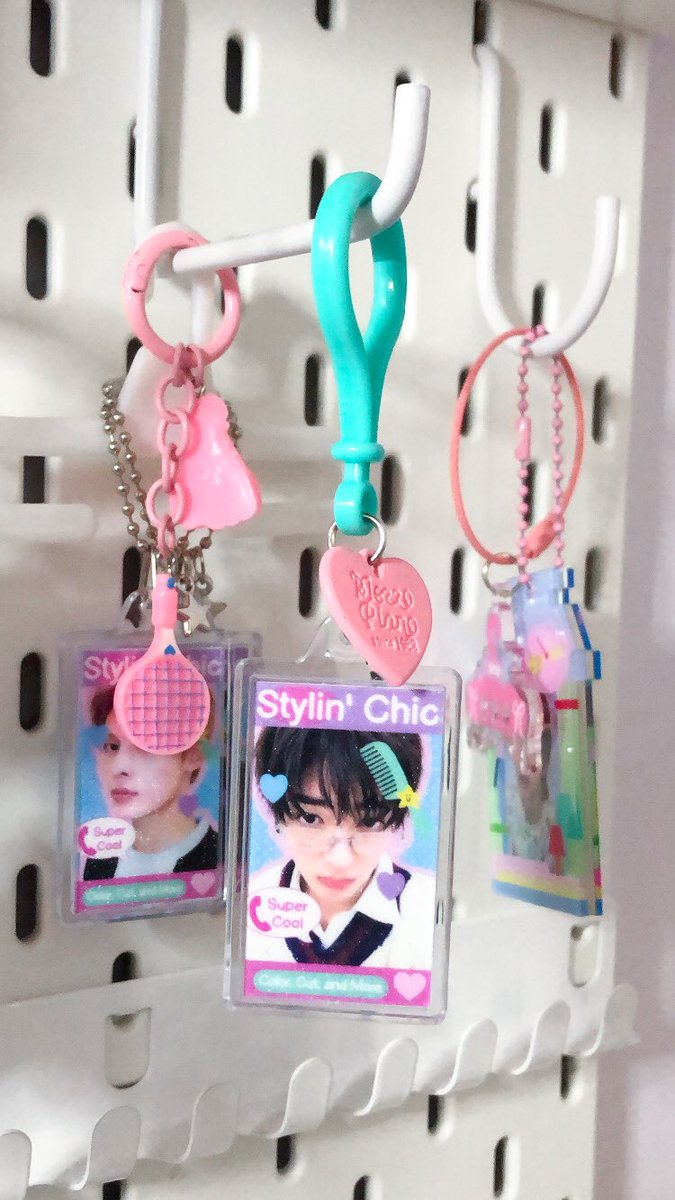 FEELING BLUE ★ tweet media