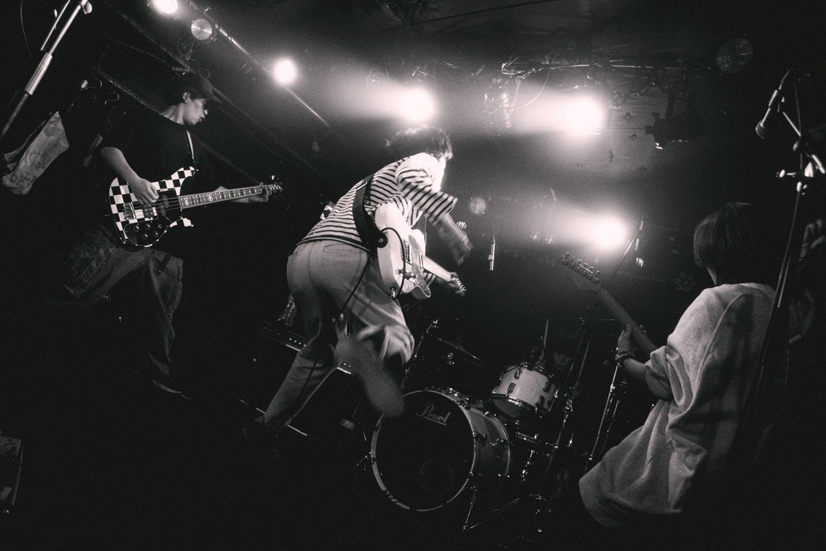 thekidsbase's tweet photo. 【LIVE PHOTO】
2026/3/10(火)下北沢LIVEHOLIC
"VALENTIA Vol.29"

📸@hi___came https://t.co/4YpzNfOUZv