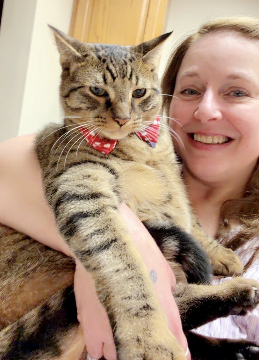 So handsome! It’s Beegee and his For Love special Valentine’s planned look, by him himself! ❤️‍🔥 #boys