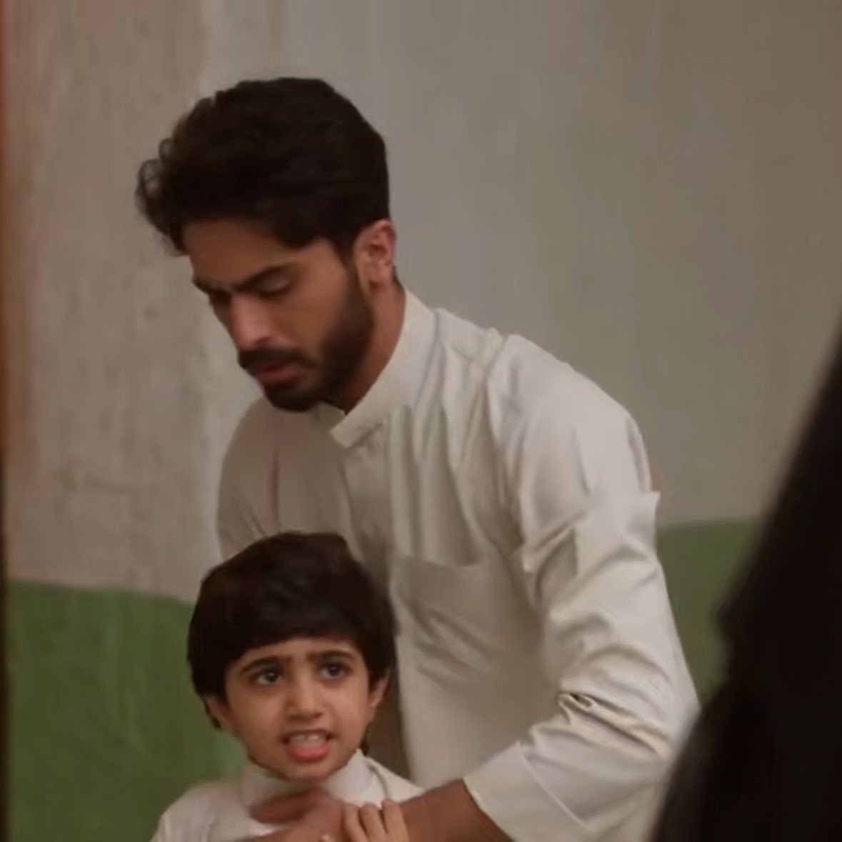 ڤيون tweet media