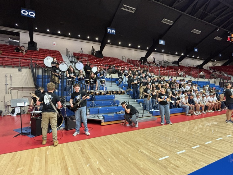 RockCreekHS's tweet photo. Rock Creek, shout out to our Band Program for supporting our Basketball teams this week!  We have received several compliments regarding their performance and play.  Our favorite "You should charge admission!" https://t.co/7cpWl8hKsg