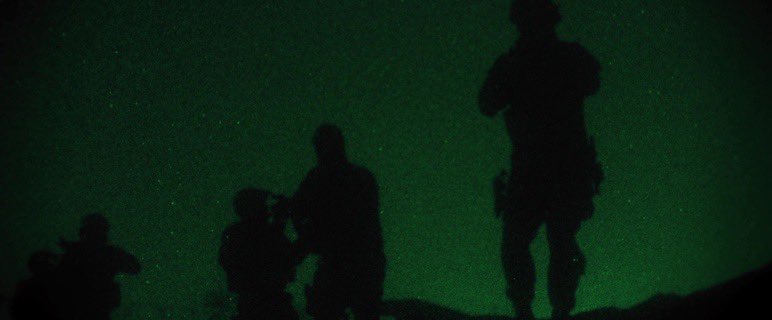 CinemaJoys's tweet photo. Sicario (2015) https://t.co/sFTqYaz5X0