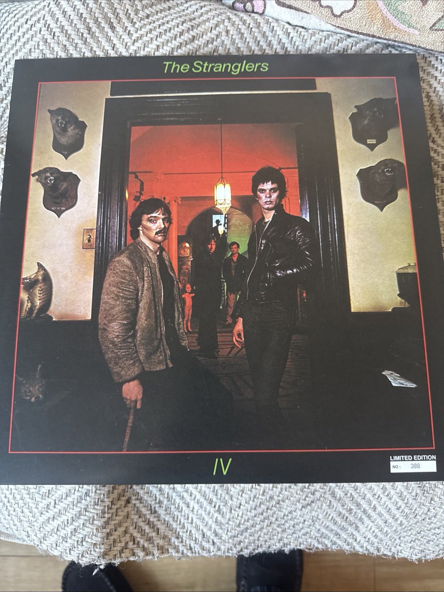 LPEnthusiasts's tweet photo. The Stranglers Rattus Norvegicus Vinyl LP ( Coursegood) + 7โ and Inserts.
Ends Mon 16th Mar @ 8:46am
https://t.co/6a2gUpJC4E
#ad #PunkRecords #vinyl #VinylRecords https://t.co/t6rfTYDCjX