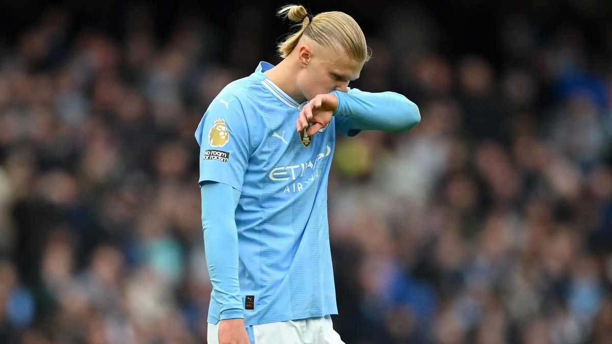 كريم بس مش بنزيما tweet media