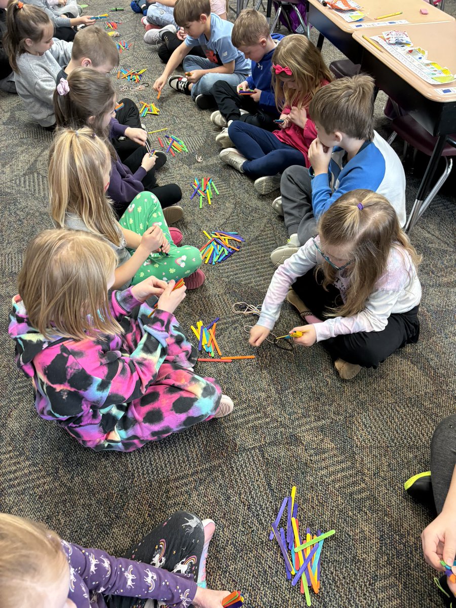 awlswa's tweet photo. Learning to regroup! #MathMinds https://t.co/RgfQwOcKMS