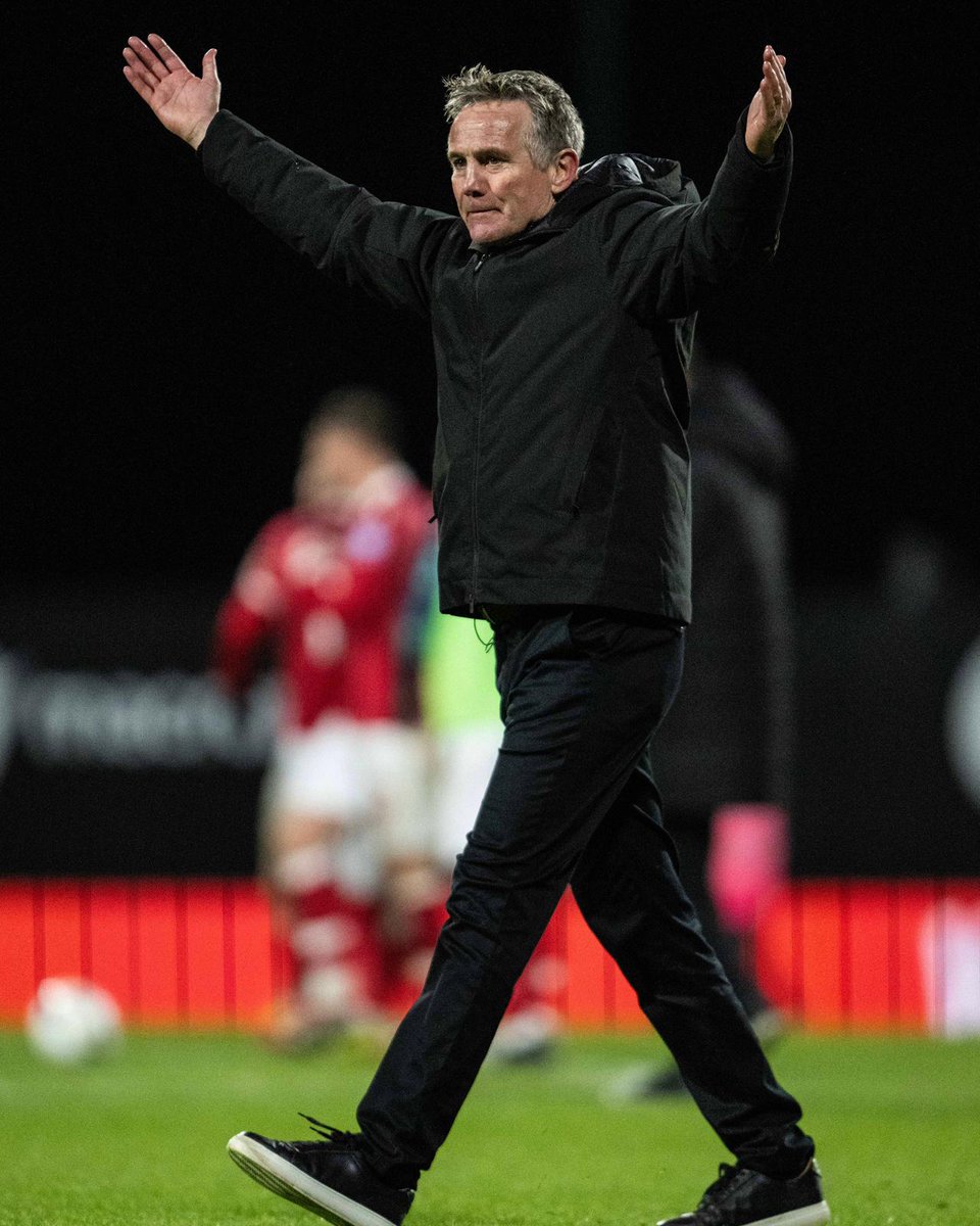 Wrexham AFC tweet media