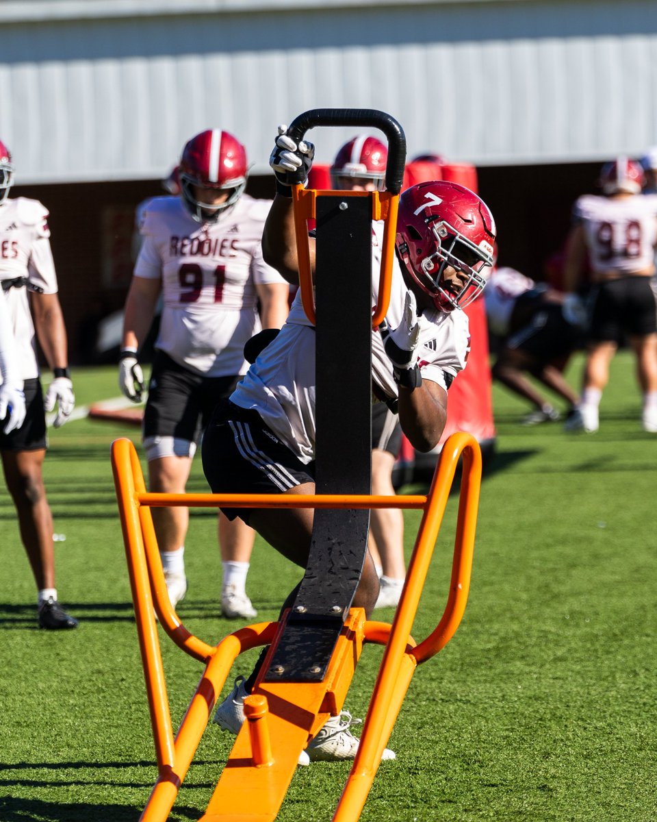 Henderson State Football tweet media