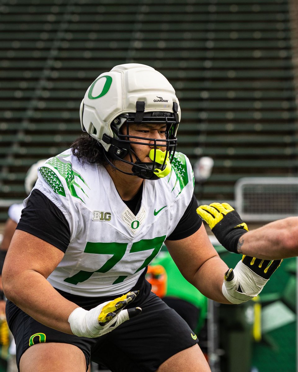 Tommy Tofi tweet media