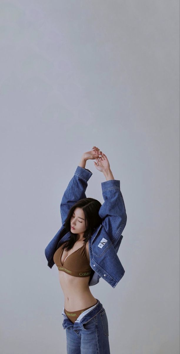 BabySakuraK's tweet photo. 💫 Sakura Kurosawa
💫 20 años
💫 Soltera
💫 Bisexual (+Girl Dom)
💫 Japonesa / Coreana
💫 Apodo Saku
💫 Cantante, modelo y bailarina
💫 Amo el color rosa, bailar y salir a divertirme
💫 Amante del café 

#FakeRol #SelectiveSexRol https://t.co/aitFnVzc76