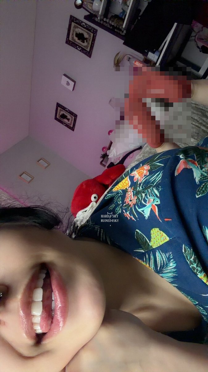 Sky ・❥・ Findom tweet media