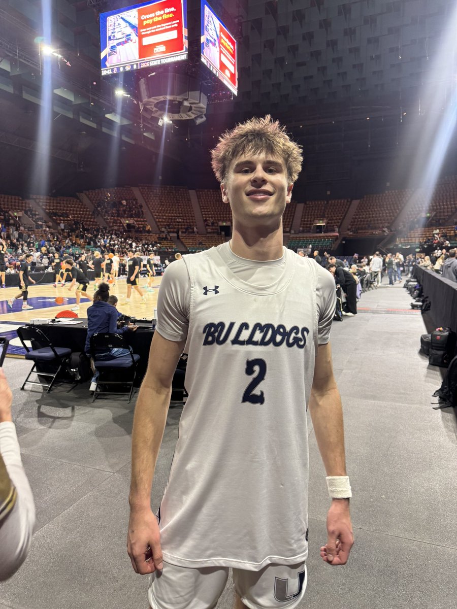 Bobby Lopez tweet media