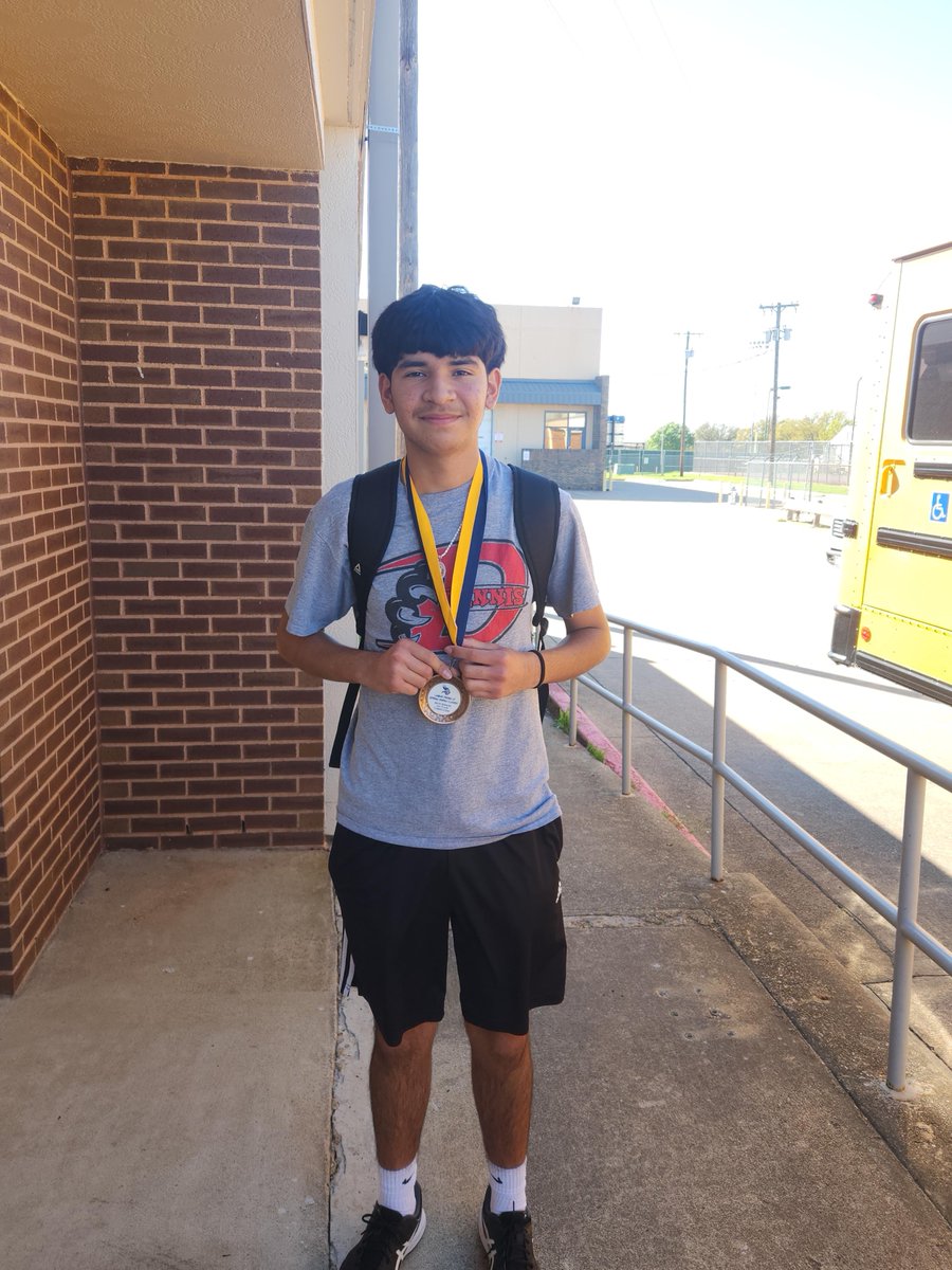 DvilleTennis's tweet photo. JV Blue Tennis Results @ Arlington Lamar Spring Swing
Javier- 1st place Boys Consolation
Antonio/Daniel- 1st place Boys Doubles
Very proud of these guys! https://t.co/JOtdI1bmT4