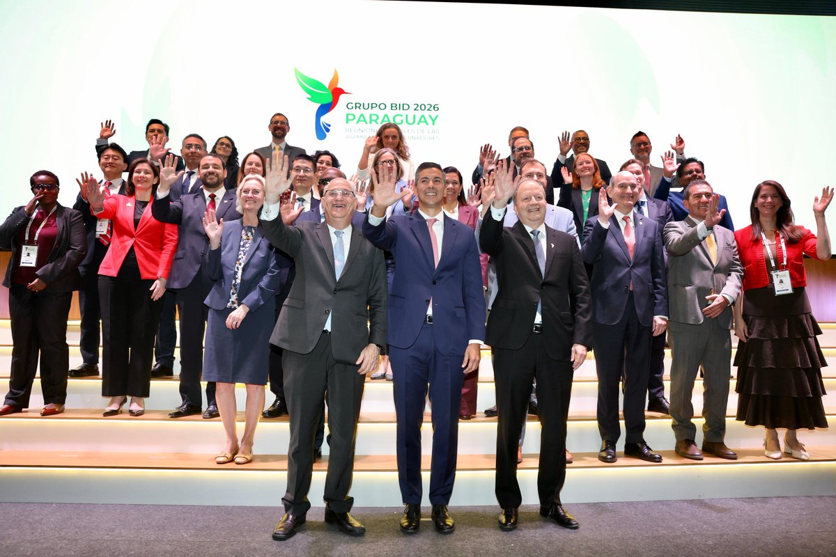 Claudia Centurión tweet media