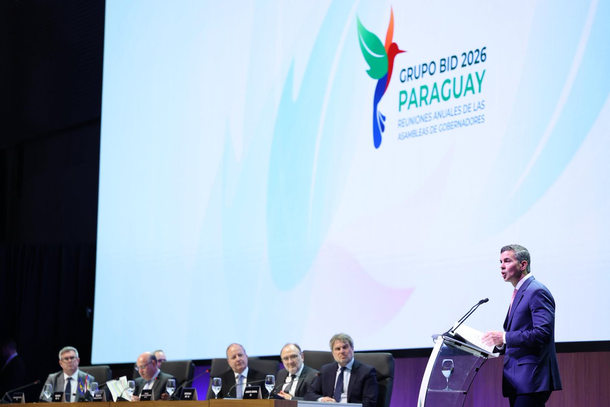 Claudia Centurión tweet media