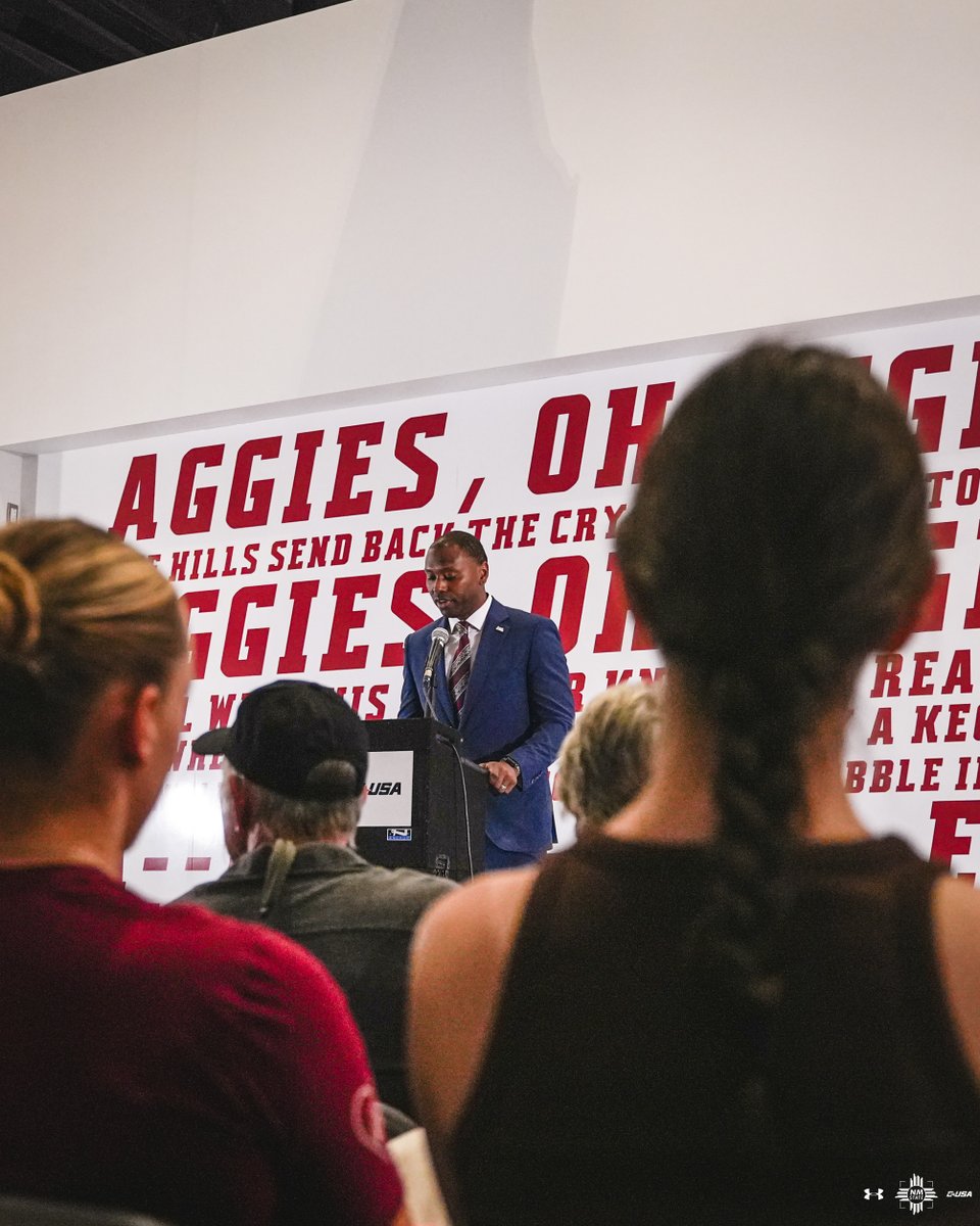 NMStateWBB's tweet photo. Gave Coach Amadou a big Aggie welcome! 🤠

#AggieUp https://t.co/8zOsL9MDCq