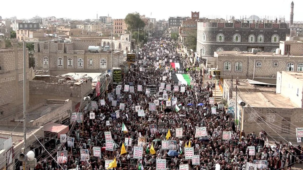 الحشد الجماهيري الذي شهدته مدينة ذمار كان ولله الحمد عظيما وكبيرا ومشرفا وفي مستوى أهمية وعظمة وقداسة هذه المناسبة الثورية الجهادية المباركة  

#يوم_القدس_العالمي