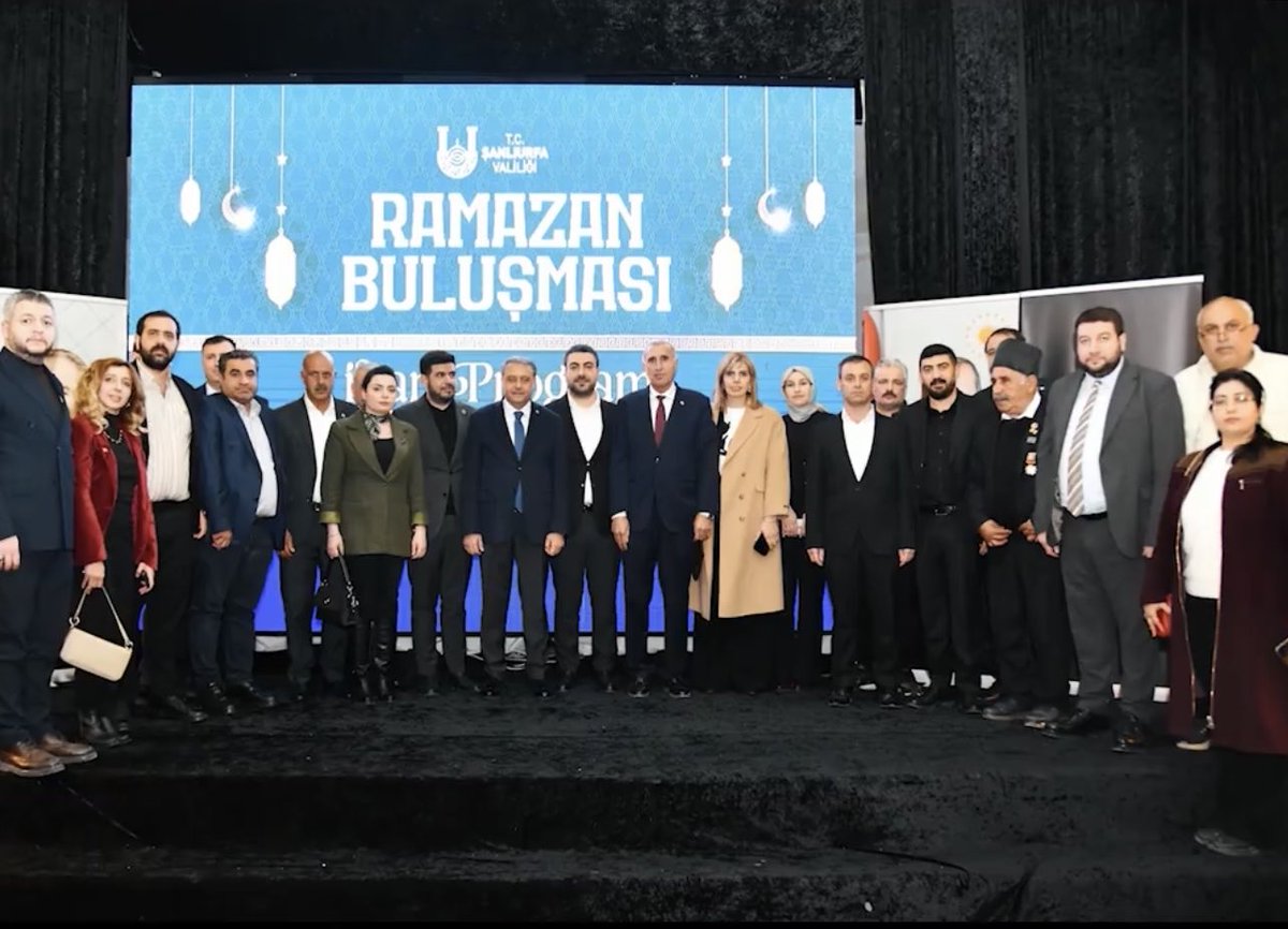 Makbulee_Oruc's tweet photo. Şanlıurfa Valiliğimiz tarafından düzenlenen iftar programında; İlçe Başkanımız Sn. Av. Orhan Çelik, ve başkan yardımcılarımız birlikte aynı bereket sofrasında buluştuk.
Ramazan’ın rahmetini, kardeşliğini ve birlik ruhunu hep birlikte hissettiğimiz bu anlamlı programı düzenleyen başta Valimiz Sn. @hasansildak olmak üzere emeği geçen herkese teşekkür ediyoruz.

#RamazandaŞanlıurfa
#MilletimizleYolumuzBir

@RTErdogan @bybekirbozdag @abuyukgumus @acarfaruka @tugbaisikercan @tulaykaynarca  @deryabakbak27 @hakanaksu058 @farukaytek @GercekTekin @sevilcan8 @DndDndar @milhamigunbegi @ZehraAy063 @avorhancelik  @AKKADINGM @akpartiurfa @akkadinsanlurfa @Karakopruak @akkadnKarakopru