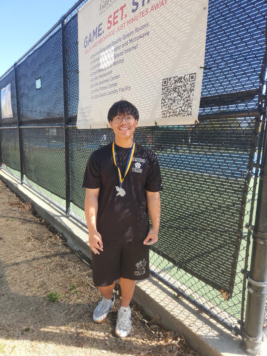 DvilleTennis's tweet photo. Varsity Panther Tennis @ Arlington Lamar Spring Swing:
Lauren- 4th place Girls Singles
Mark- 2nd place Boys Singles B
Osiel- 1st place Boys Singles A
Preston/Ethan- 1st place Boys Doubles
A hard fought day on the tennis courts, and a well deserved spring break for these guys! https://t.co/5qdrfDGZ4n