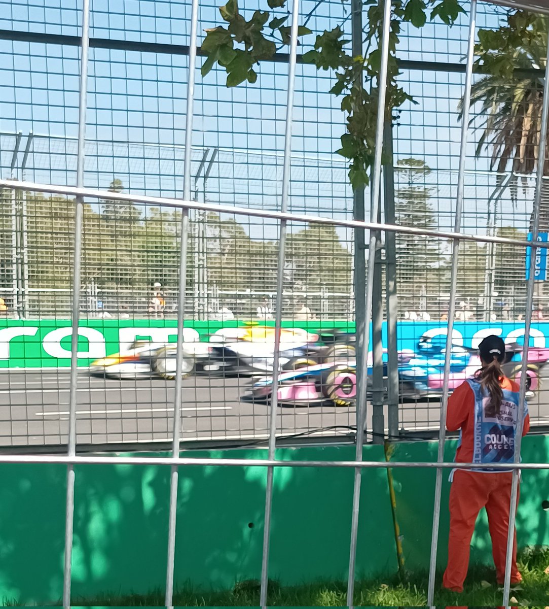 Melbourne Social Club and Fun Food & Friendship tweet media