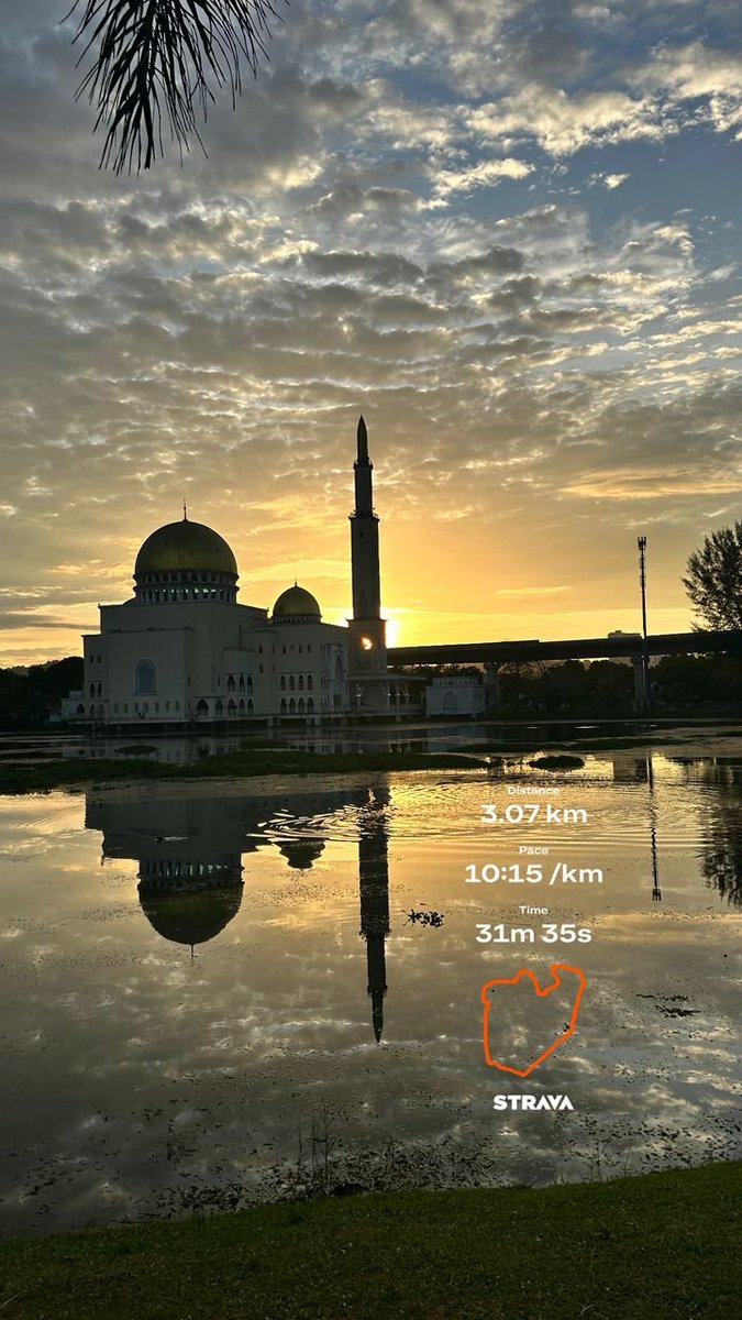 Ur latte tweet media