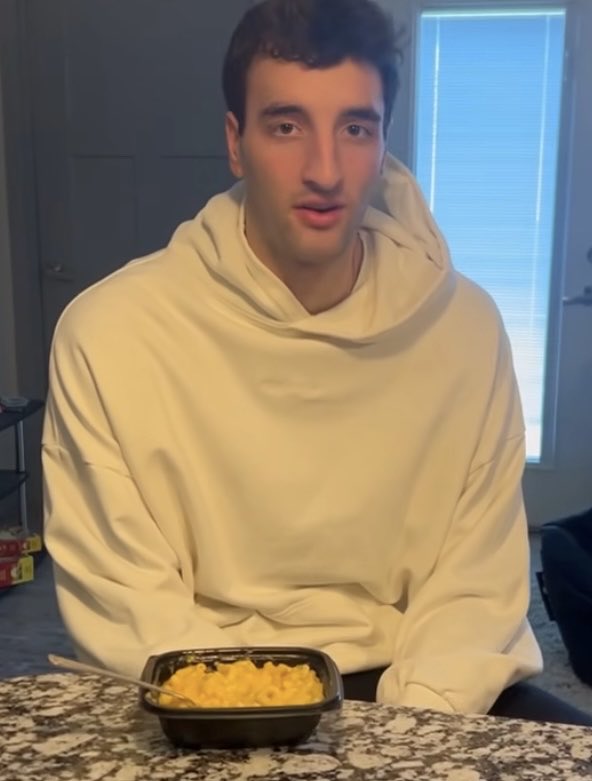 Cyclone Kamala tweet media