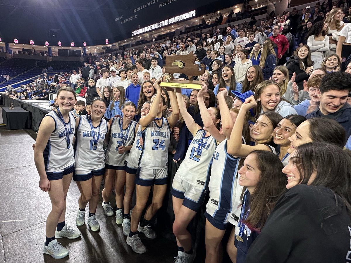TrevorHass's tweet photo. Medfield girls’ basketball: D2 state champs @GlobeSchools @mnick40 @MedfieldAD https://t.co/NHu7rperG8