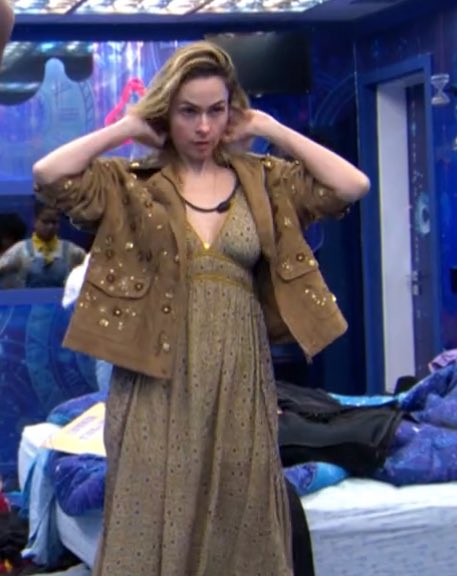 evie 🧙🏻‍♀️ tweet media