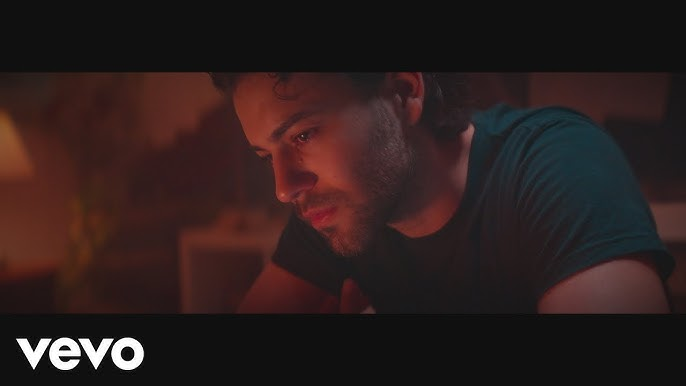 Galeria100fm's tweet photo. 🈴 @yesofficial #OwnerOfALonelyHeart
🈴 @EETCOK #EnRedondel
🈴 @linkinpark #InTheEnd
🈴 @realWhigfield #SaturdayNight
🈴 @Agoney #AlgunDia 🅰️ https://t.co/T3KL46e3pg