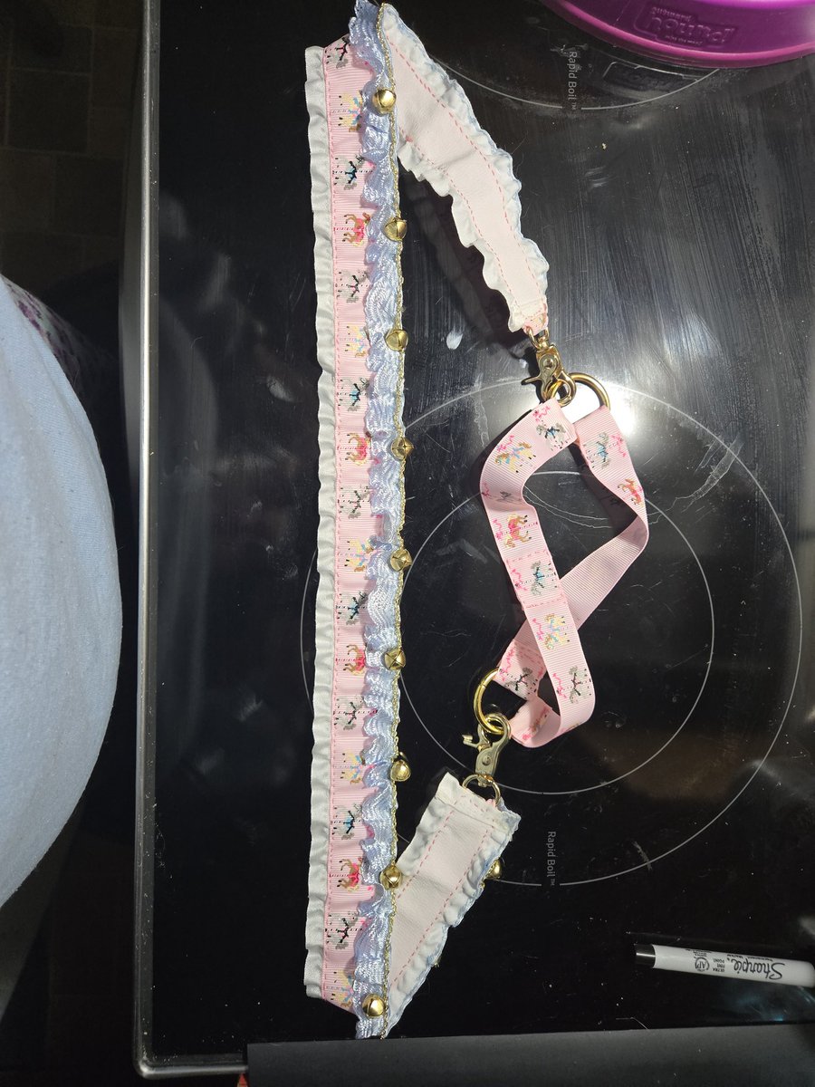 KeyKaye ➡️ who knows tweet media