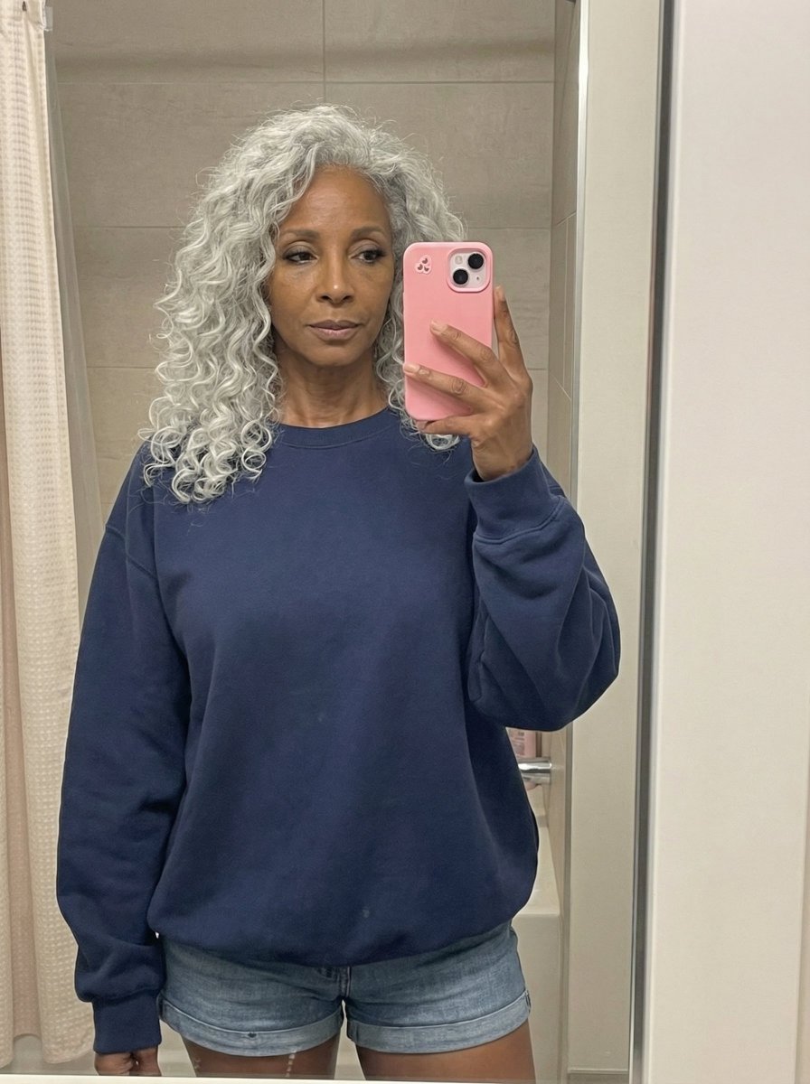 hotwifegloria tweet media