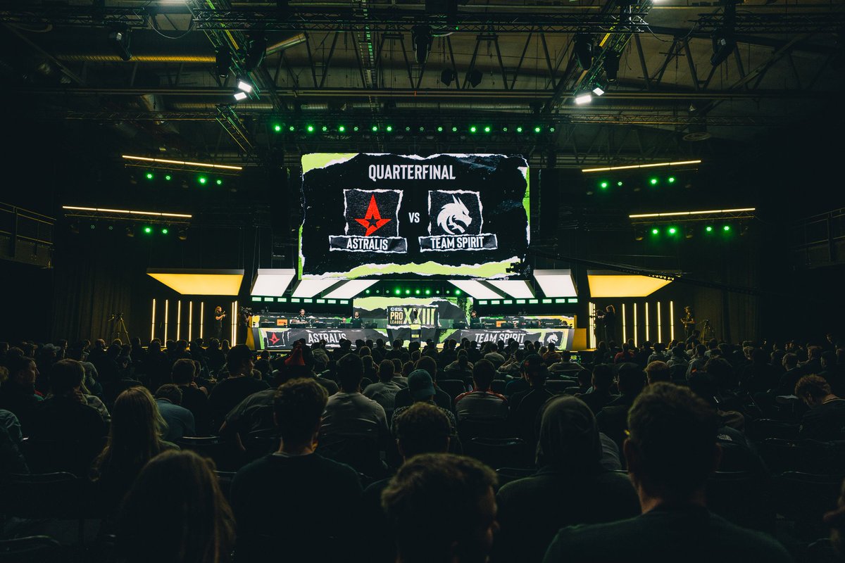 AstralisCS's tweet image. Thank you for cheering for us today!
We go again tomorrow for a spot in the Grand Finals 🏆
#ToTheStars