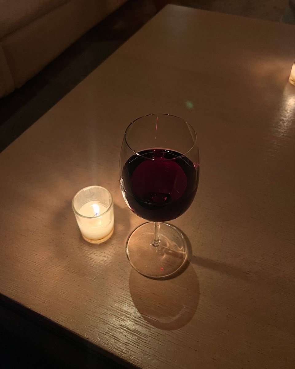 ShonnaC21's tweet image. #Cheerstotheweekend