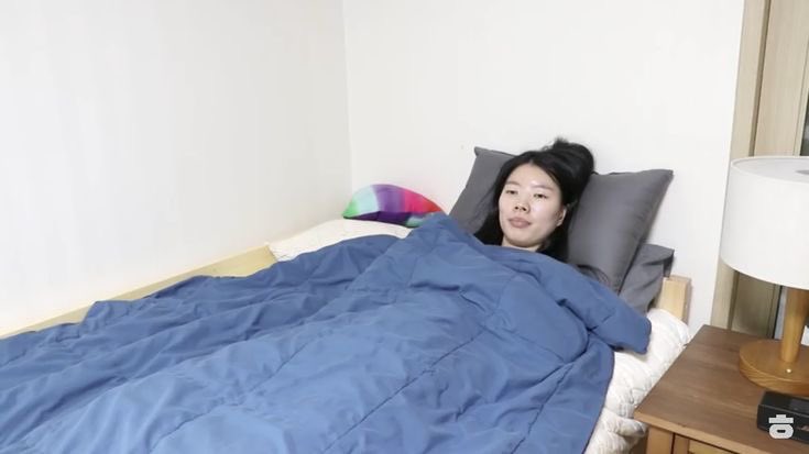 나는 그냥 일찍 일어나서 
아침부터 힘든걸 본 사람이 되었네