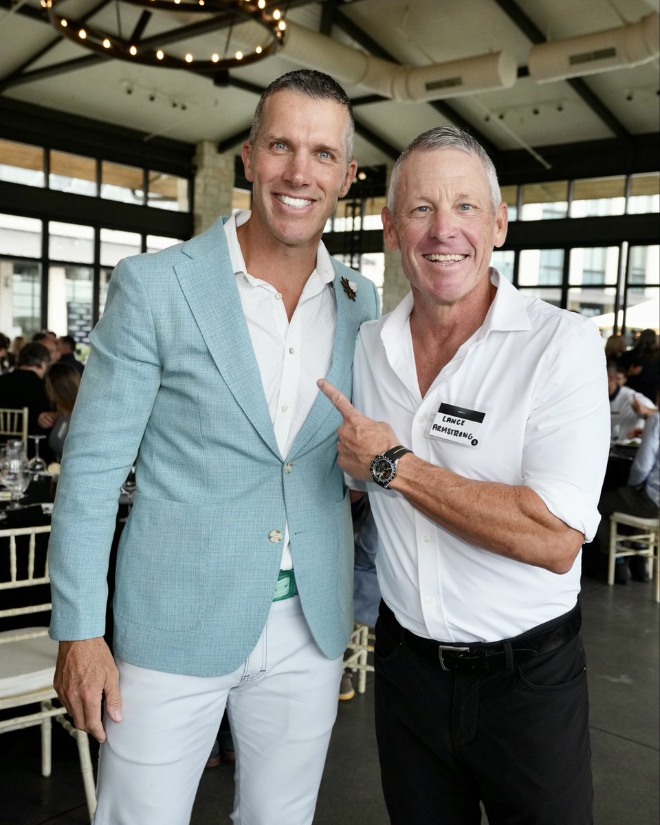 Lance Armstrong tweet media