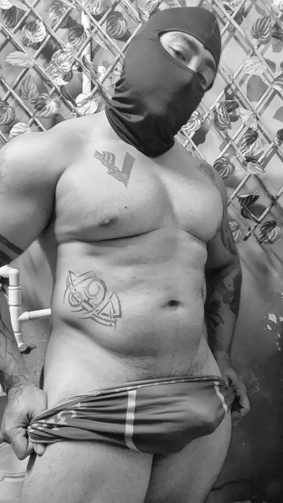 victor hugo tweet media