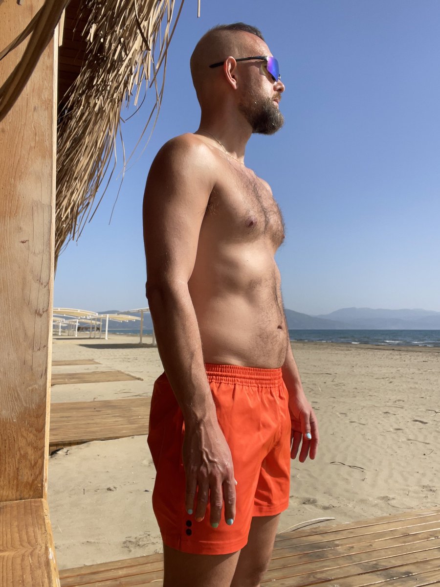 mistercorn tweet media