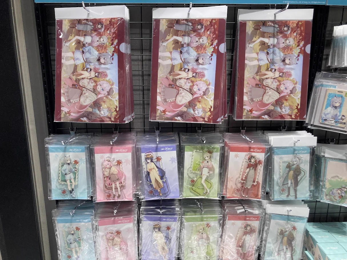 ブルーアーカイブ アクリルスタンド JR秋葉原 Yostar OFFICIAL SHOP JR秋葉原駅店 on X: 