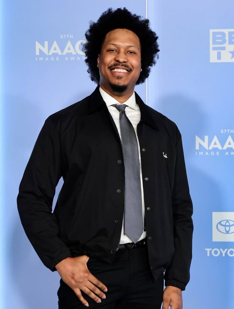 iBerleezy's tweet photo. That's our goat 🐐 our king 👑 our host @berleezy 💯🔥💪🏽
Shout out @naacpimageaward @NAACP and huge shout out to the community we've supported big unc and happy to see him flourish 🔥🔥🔥🔥🔥 LET'S GO #EEZYGANG 💯💯💯💯 https://t.co/7GfeM1wkF1