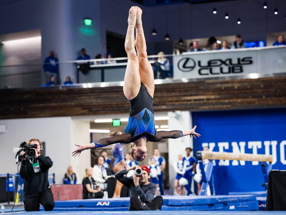 GatorsGym's tweet photo. this one 📸 https://t.co/X2oKYajE1Q
