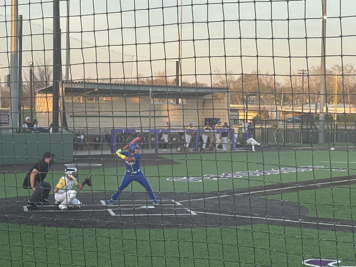 Adam Arteaga tweet media