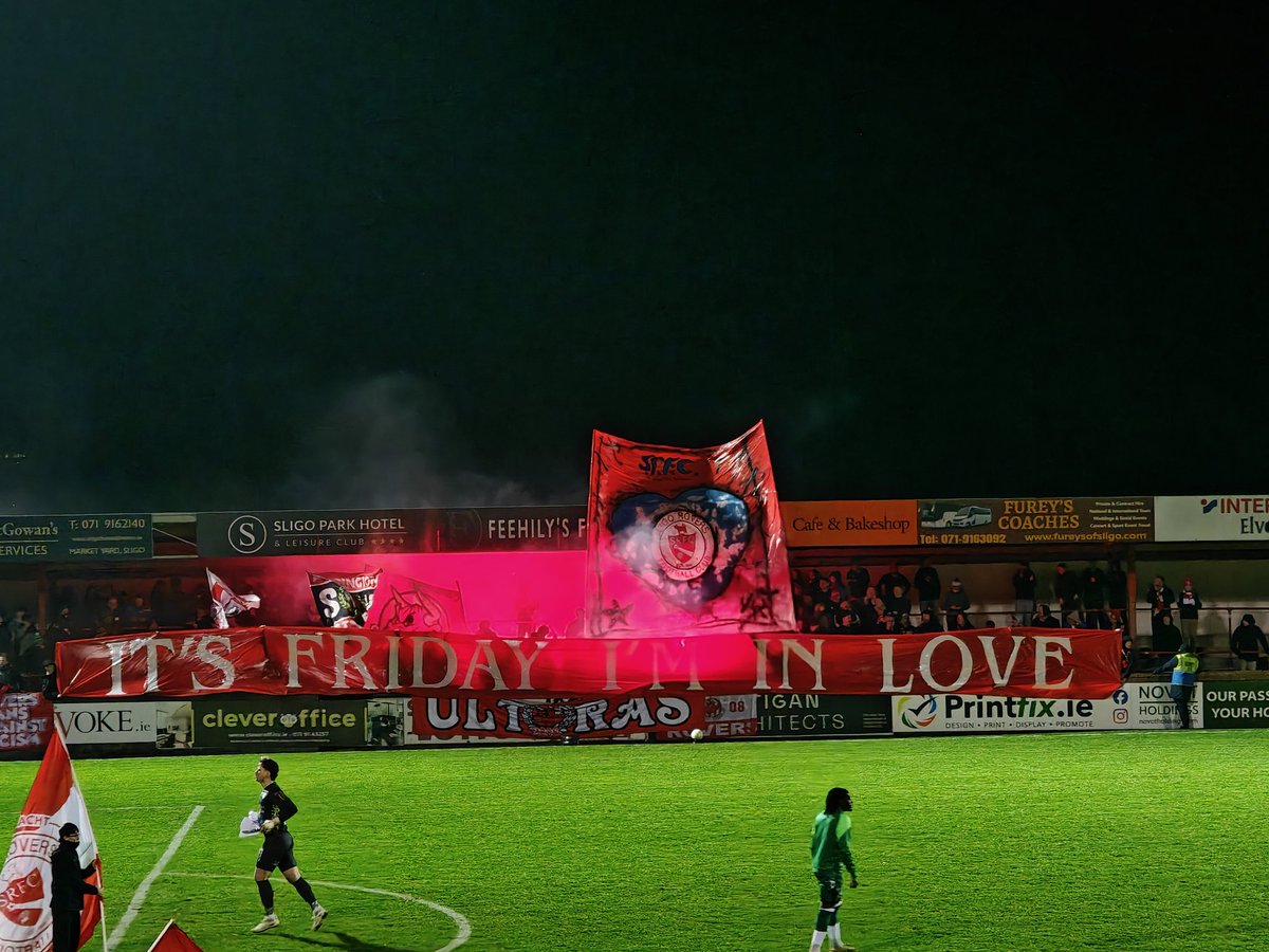 Fionn🔴 tweet media