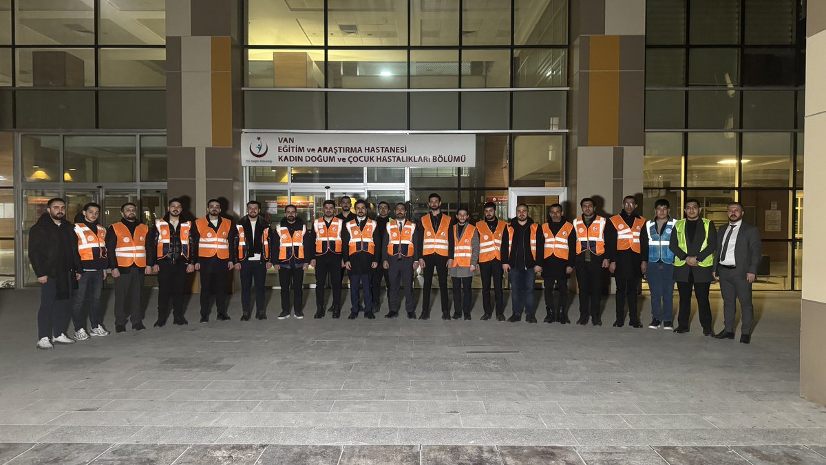 AK Gençlik Van tweet media