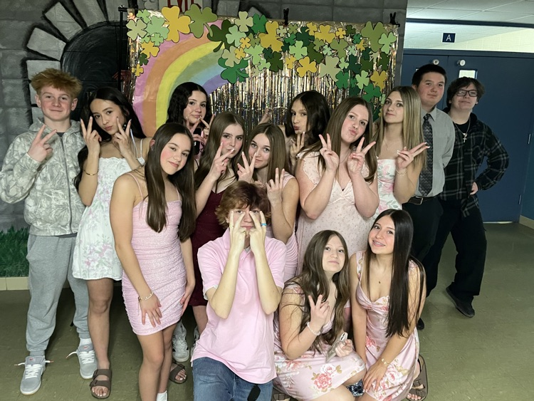 DLBeckwithMS's tweet photo. The Pot of Gold Dance was awesome! Students enjoyed a night full of dancing and great times with friends. A special thank you to the PTSA for making this event possible! Everyone had a blast! https://t.co/1TfjnE4Thz
