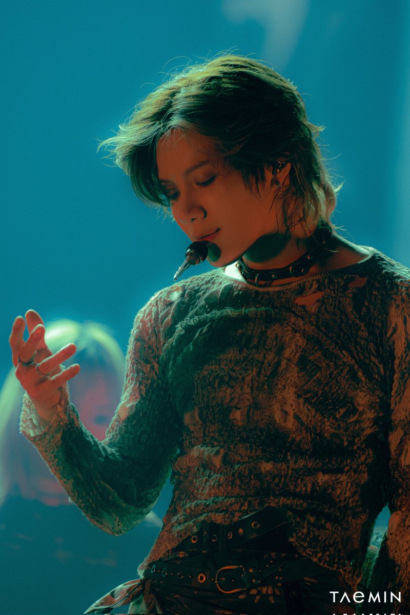 5HINeeRise's tweet photo. he is seriously so beautiful https://t.co/SvyjHB5Yj0