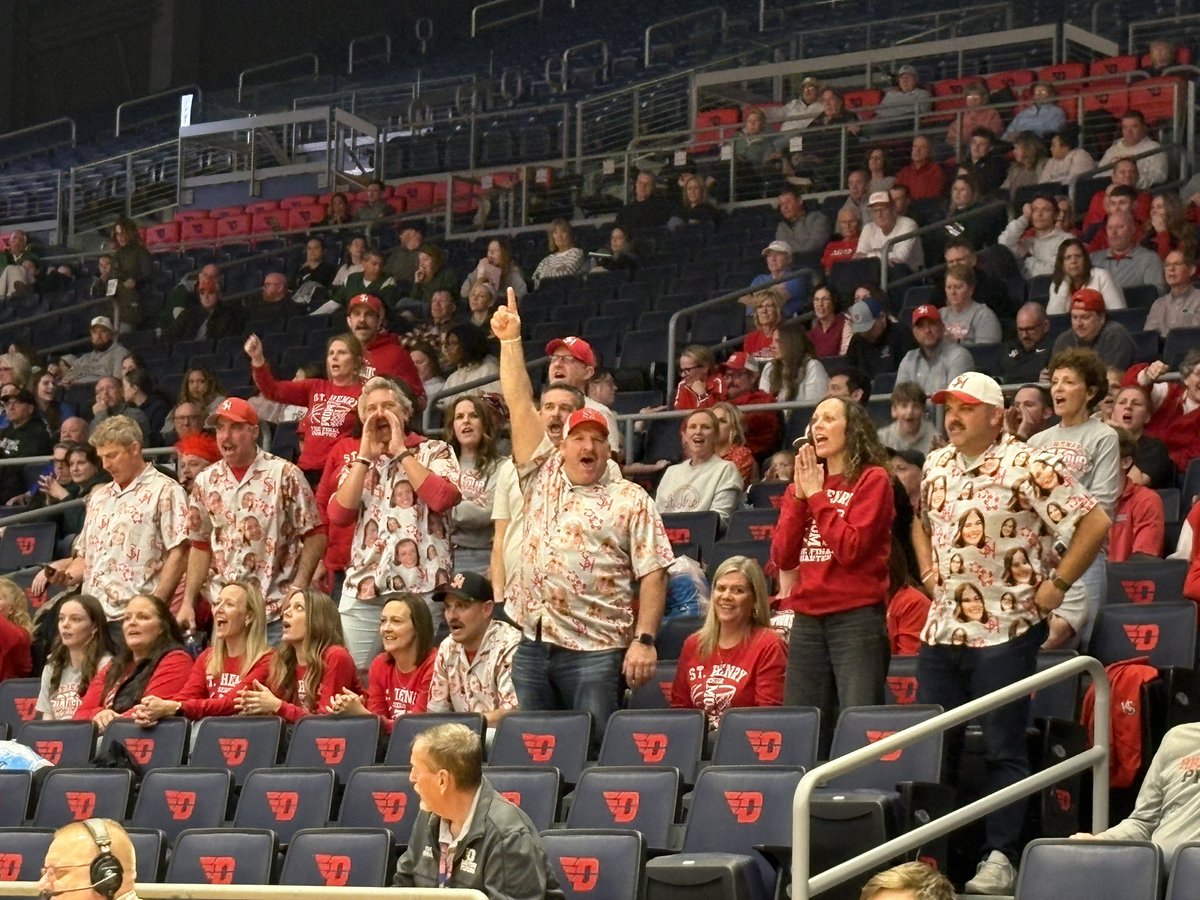 KaylerSmithTV's tweet photo. The St. Henry dads🤣👏🏼

They’ve got custom Hawaiian shirts with their daughters’ faces on them.

Their daughters… who are about to be state champions! https://t.co/KaxU7RxGbR