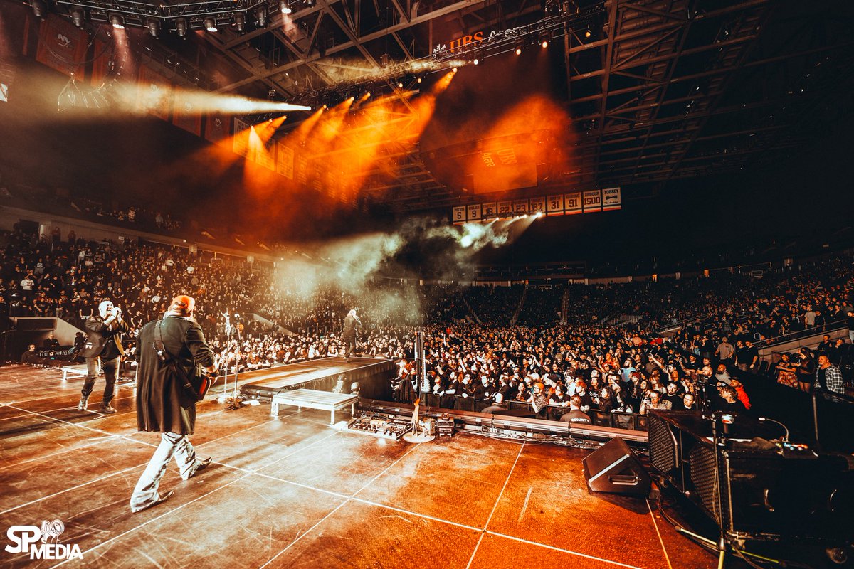 Three Days Grace tweet media